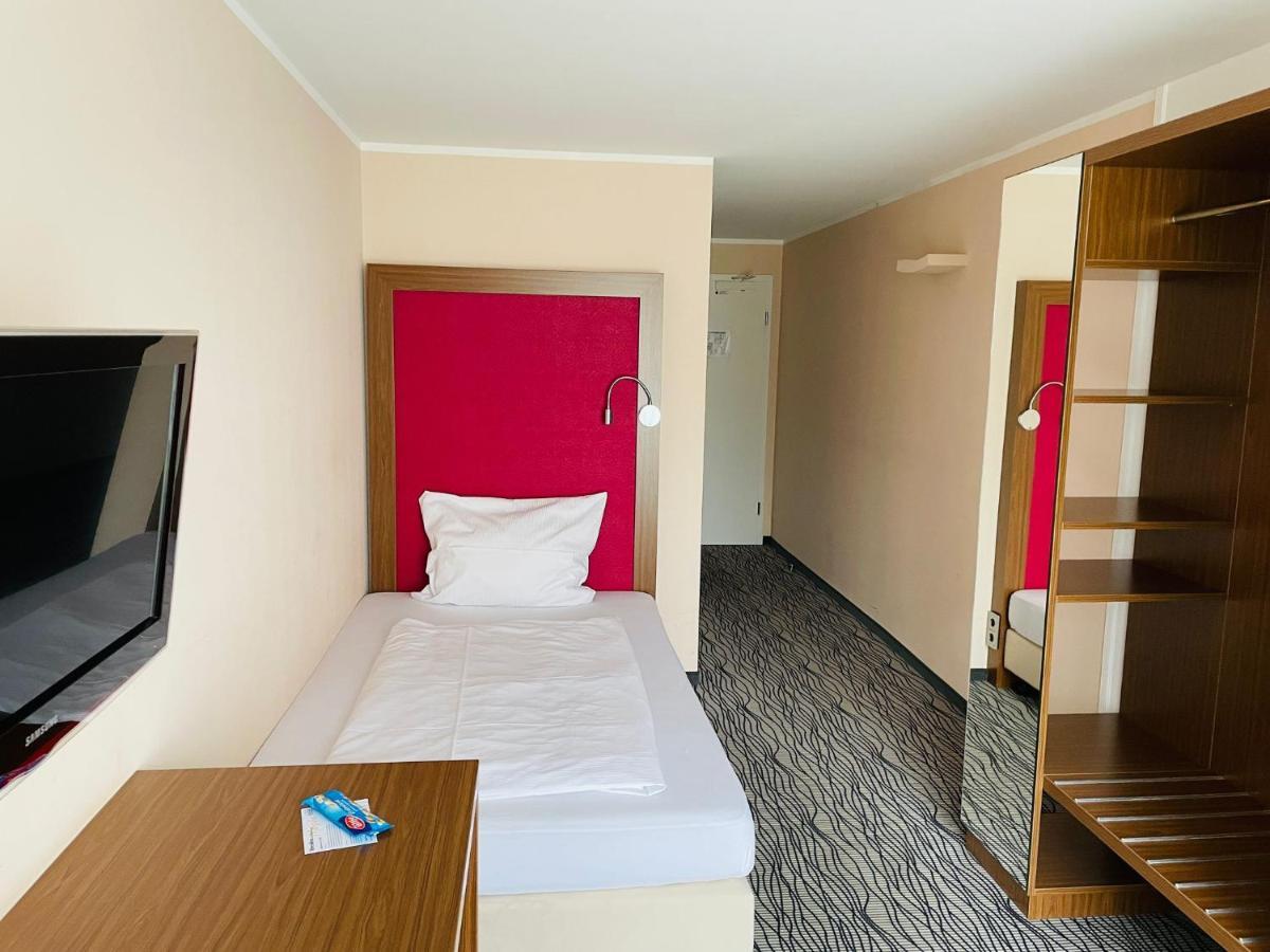 Point Hotel Apartments And Rooms Dresden Exterior foto